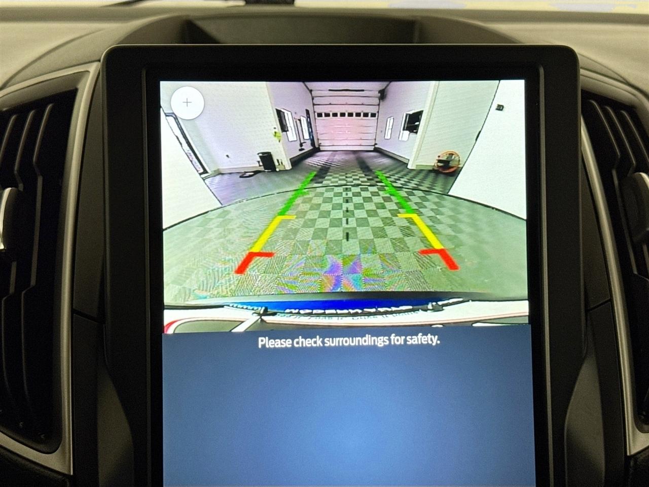 Ford Edge SE AWD 2023