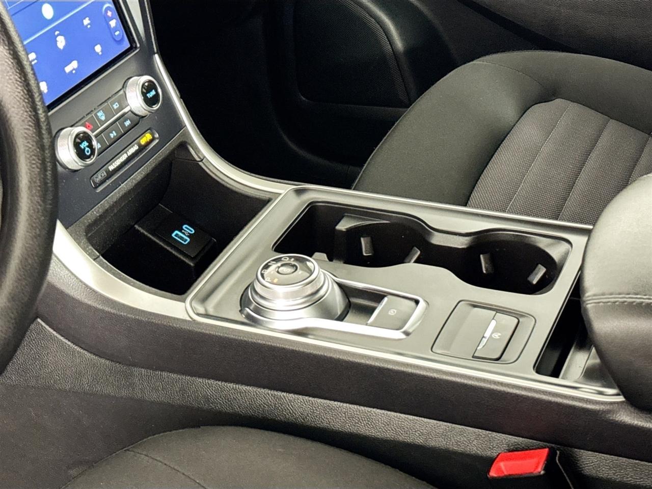 Ford Edge SE AWD 2023