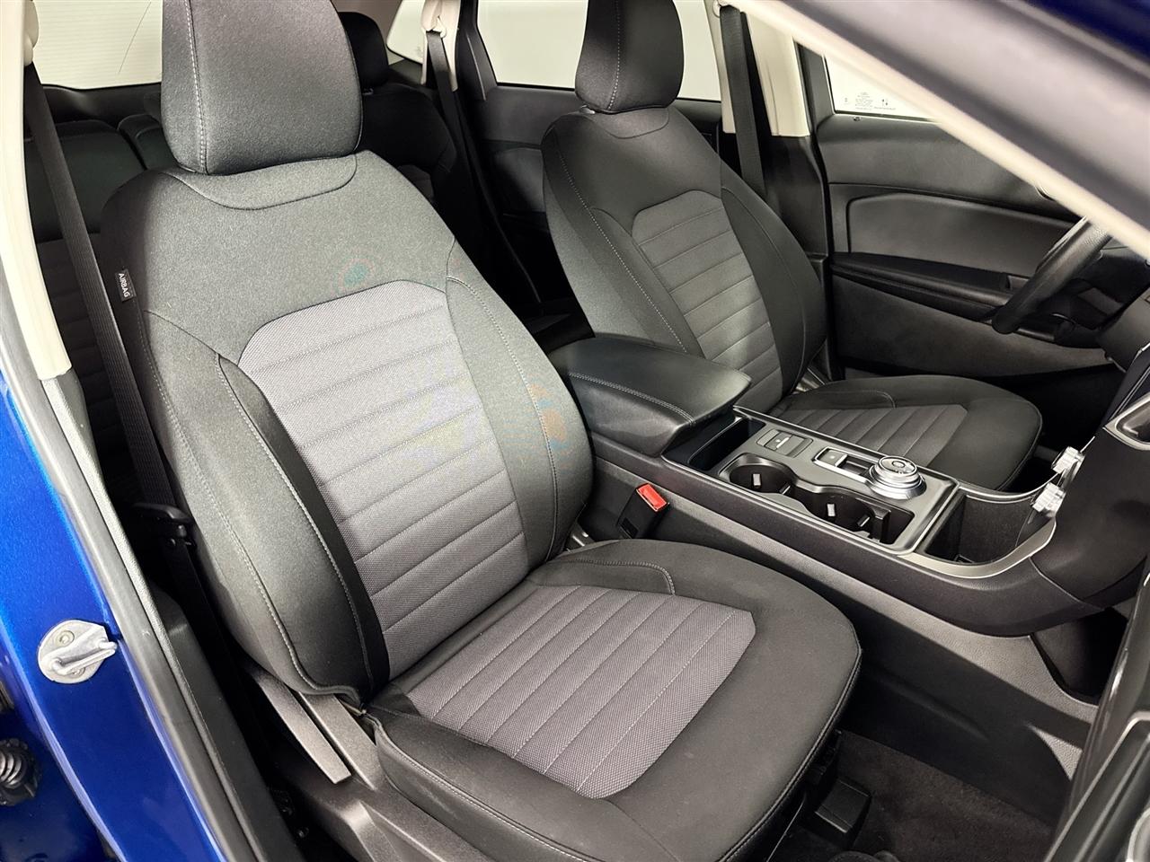 Ford Edge SE AWD 2023