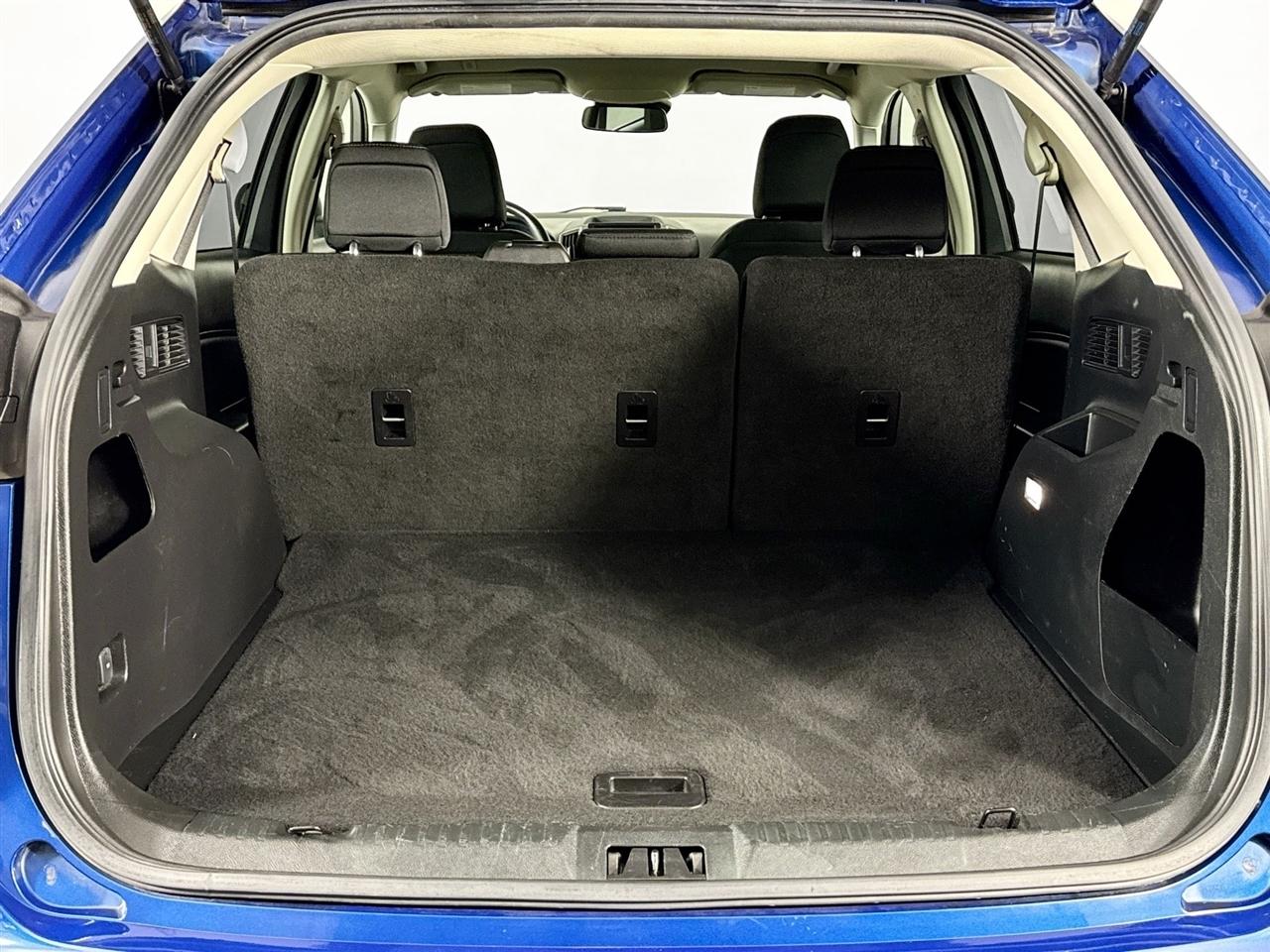 Ford Edge SE AWD 2023