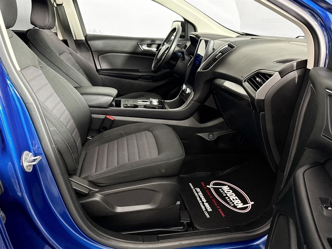 Ford Edge SE AWD 2023
