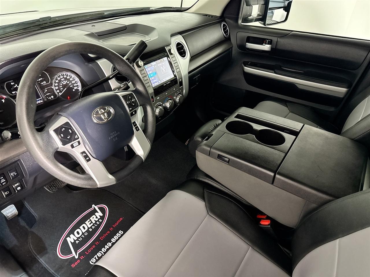 Toyota Tundra 4WD 1794 Edition CrewMax 5.5' Bed 5.7L (Natl) 2018