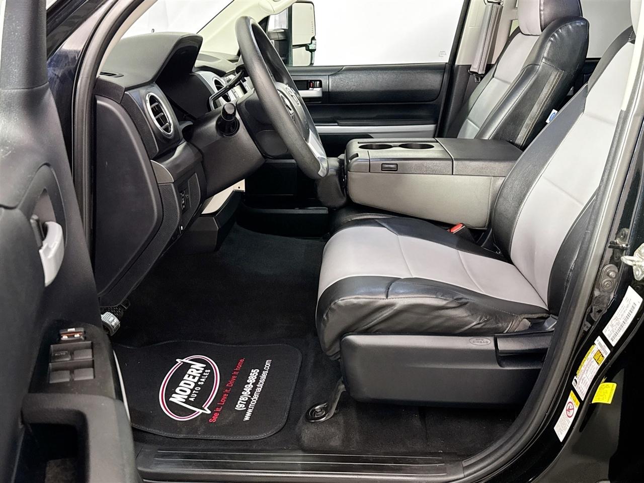 Toyota Tundra 4WD 1794 Edition CrewMax 5.5' Bed 5.7L (Natl) 2018