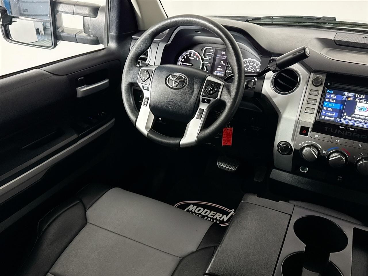 Toyota Tundra 4WD 1794 Edition CrewMax 5.5' Bed 5.7L (Natl) 2018