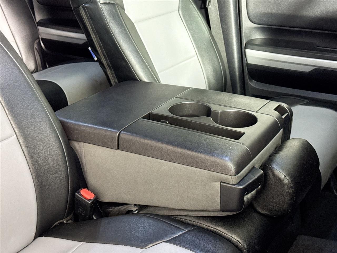 Toyota Tundra 4WD 1794 Edition CrewMax 5.5' Bed 5.7L (Natl) 2018