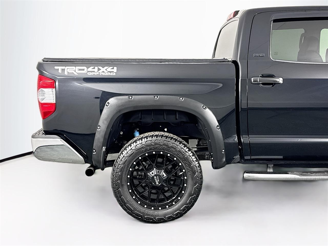 Toyota Tundra 4WD 1794 Edition CrewMax 5.5' Bed 5.7L (Natl) 2018