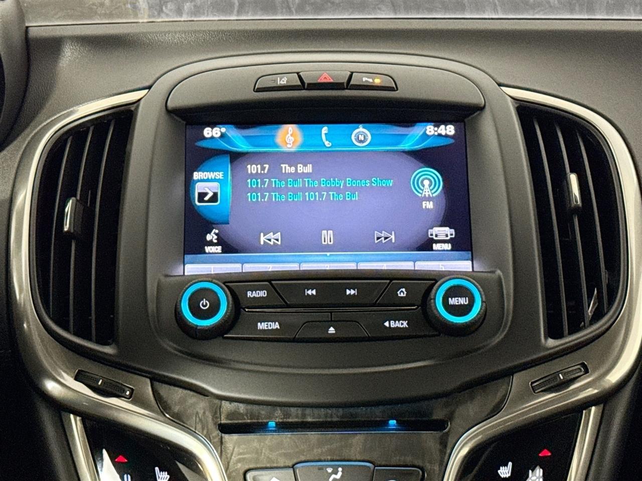 Buick LaCrosse 4dr Sdn Leather AWD 2015