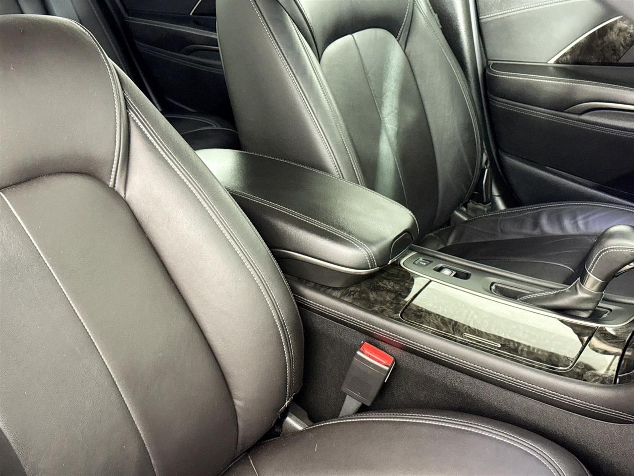 Buick LaCrosse 4dr Sdn Leather AWD 2015