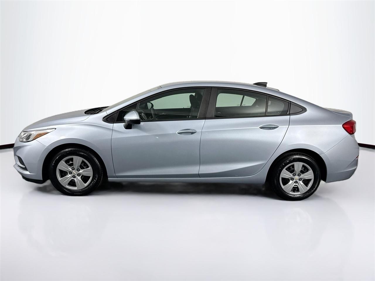 Chevrolet Cruze 4dr Sdn 1.4L LS w/1SA 2018