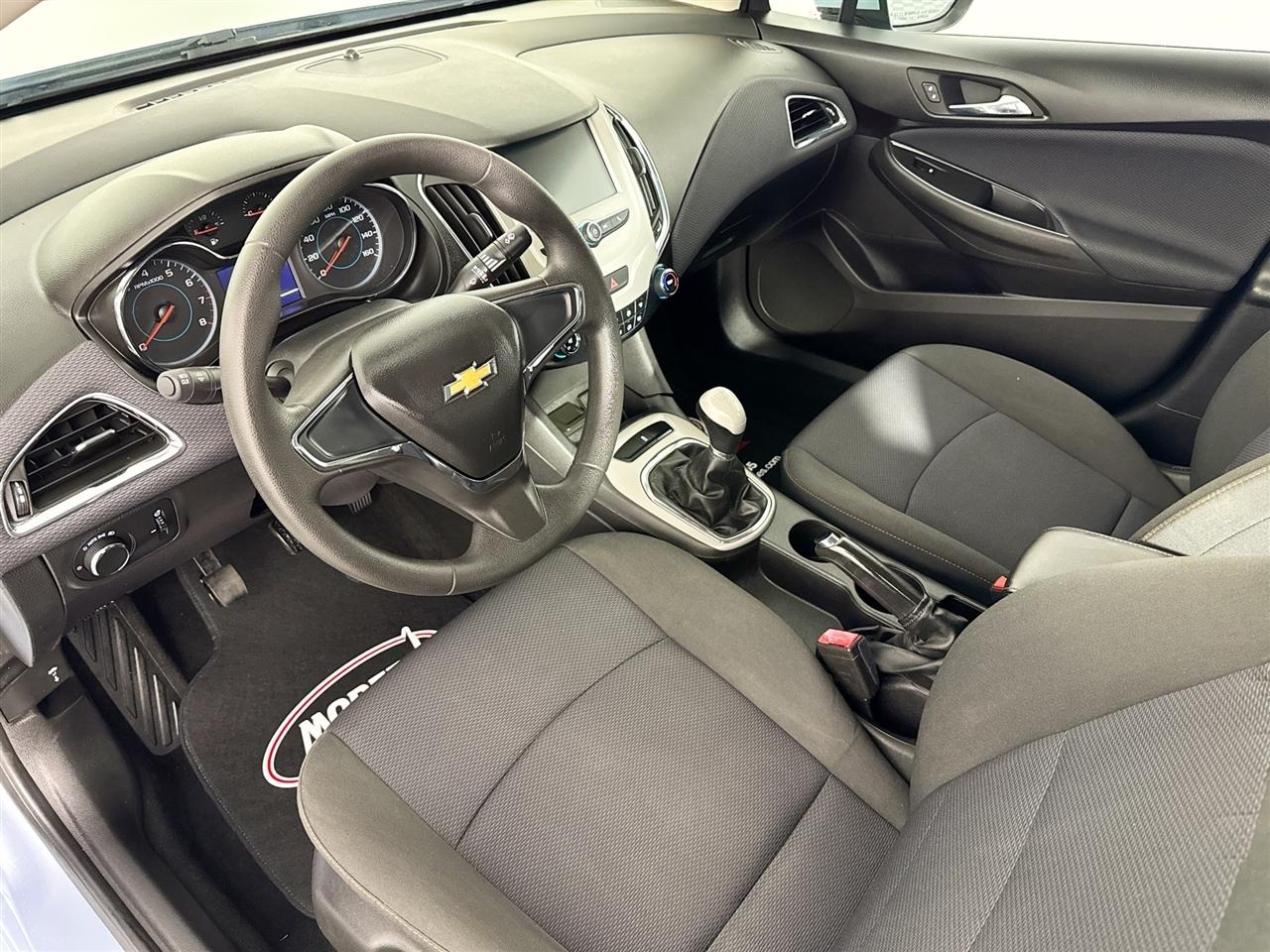 Chevrolet Cruze 4dr Sdn 1.4L LS w/1SA 2018