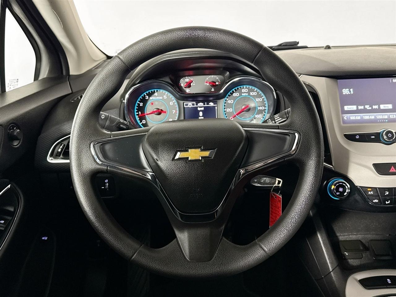 Chevrolet Cruze 4dr Sdn 1.4L LS w/1SA 2018