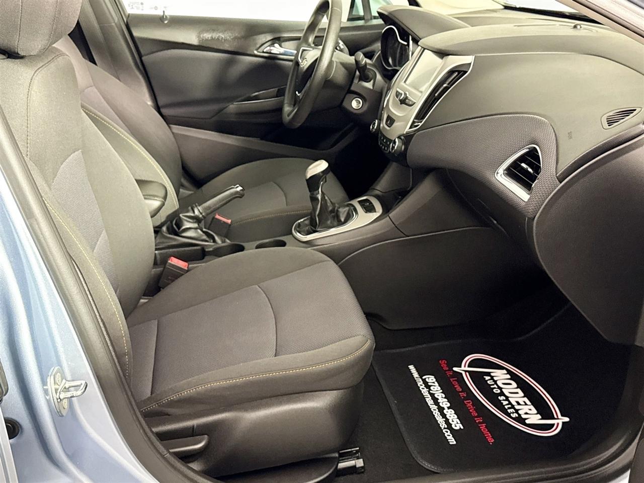 Chevrolet Cruze 4dr Sdn 1.4L LS w/1SA 2018