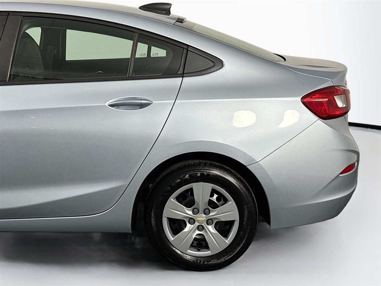 Chevrolet Cruze 4dr Sdn 1.4L LS w/1SA 2018