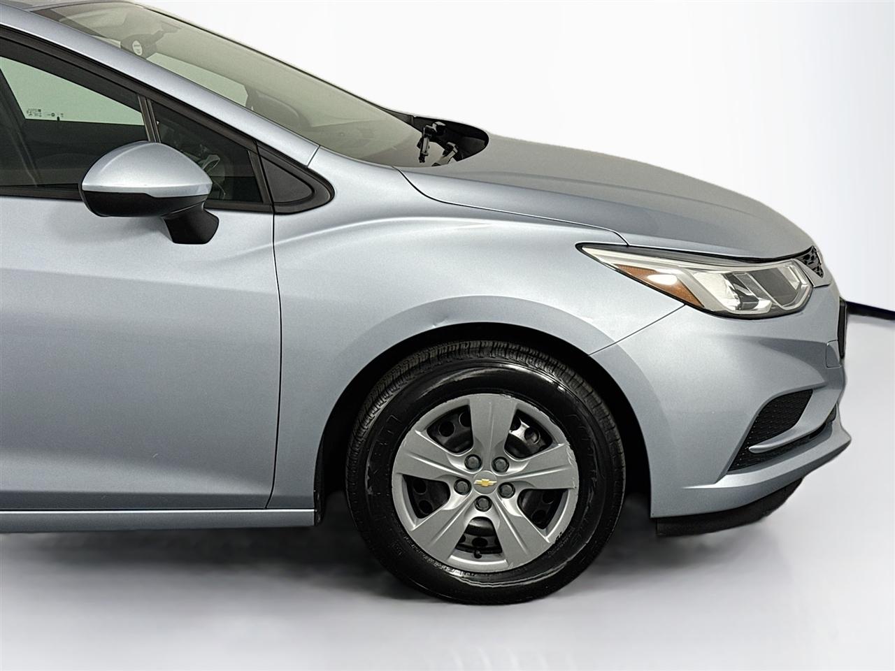 Chevrolet Cruze 4dr Sdn 1.4L LS w/1SA 2018