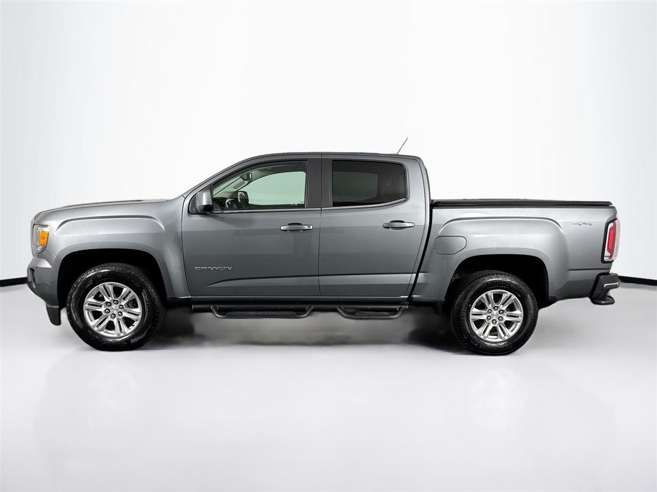 GMC Canyon 4WD Crew Cab 128" SLE 2020