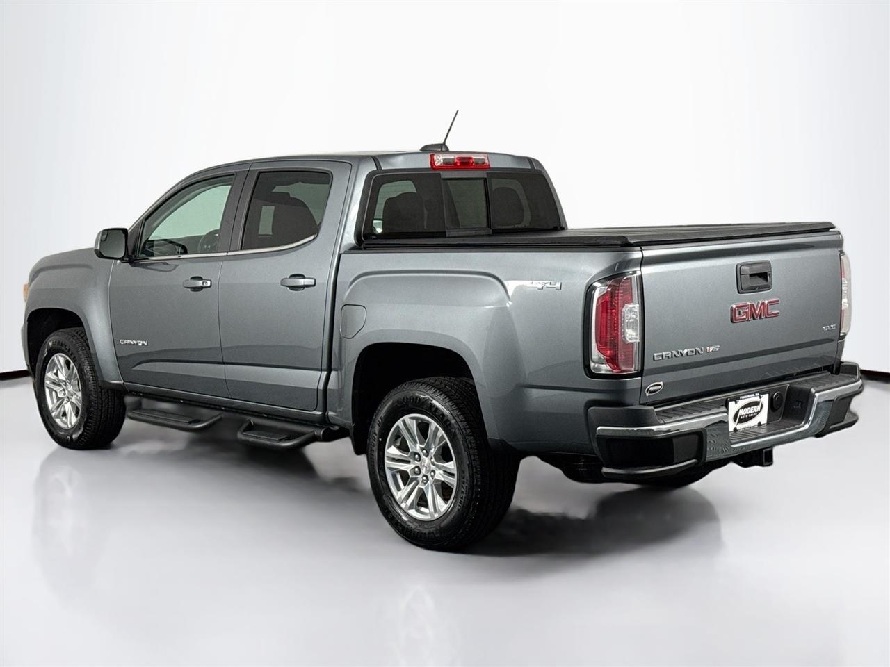 GMC Canyon 4WD Crew Cab 128" SLE 2020