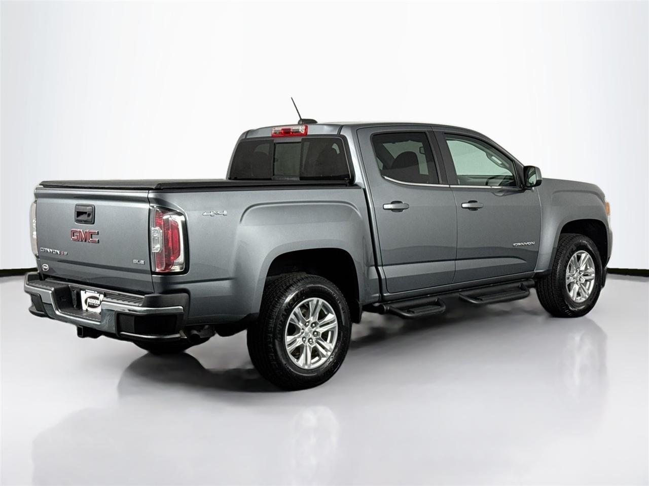GMC Canyon 4WD Crew Cab 128" SLE 2020