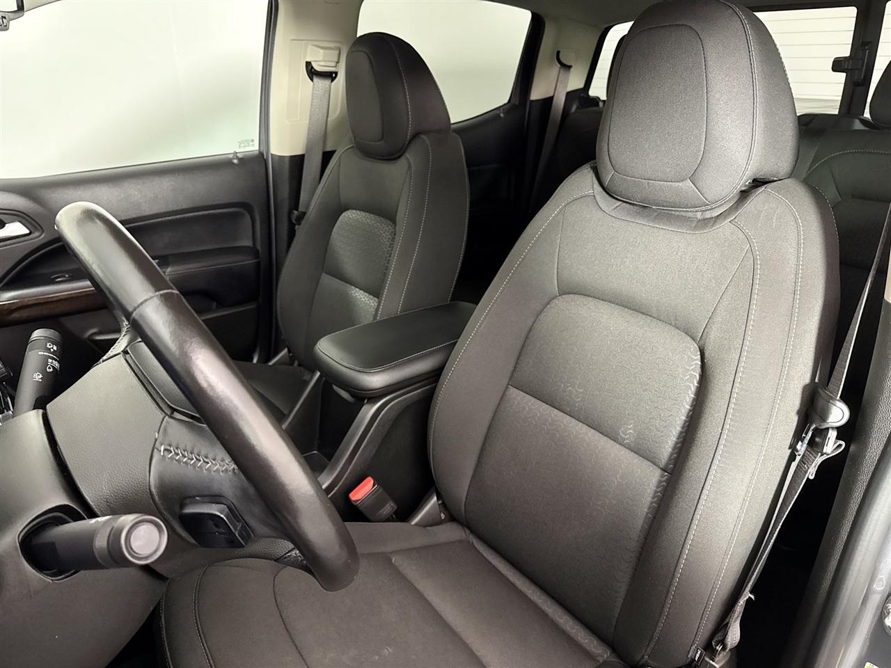 GMC Canyon 4WD Crew Cab 128" SLE 2020