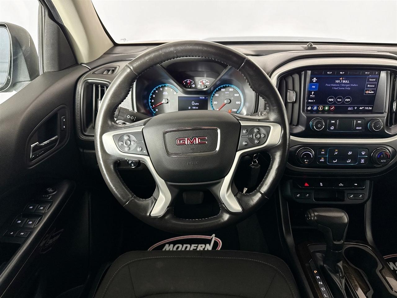 GMC Canyon 4WD Crew Cab 128" SLE 2020