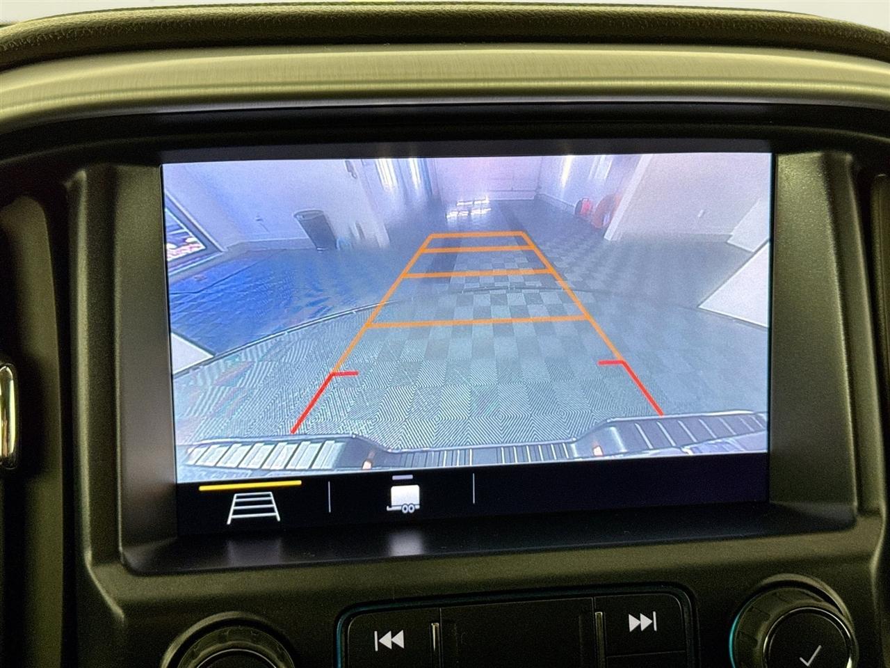 GMC Canyon 4WD Crew Cab 128" SLE 2020