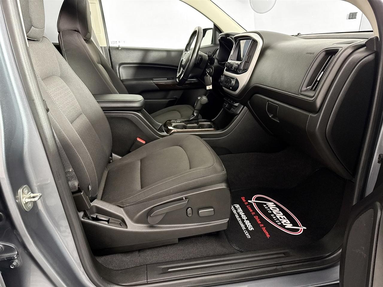 GMC Canyon 4WD Crew Cab 128" SLE 2020