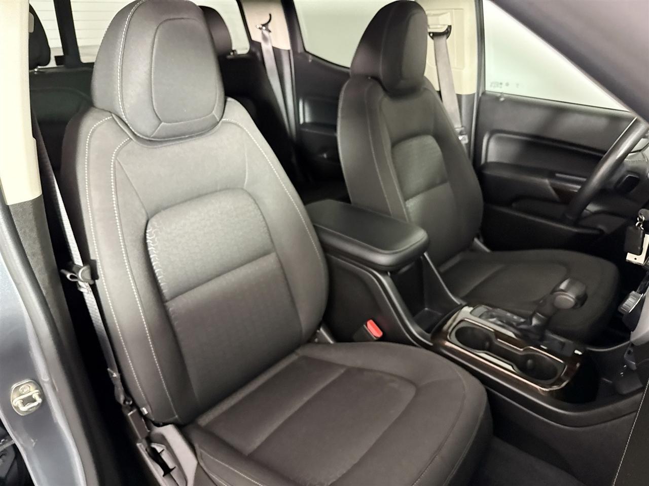 GMC Canyon 4WD Crew Cab 128" SLE 2020