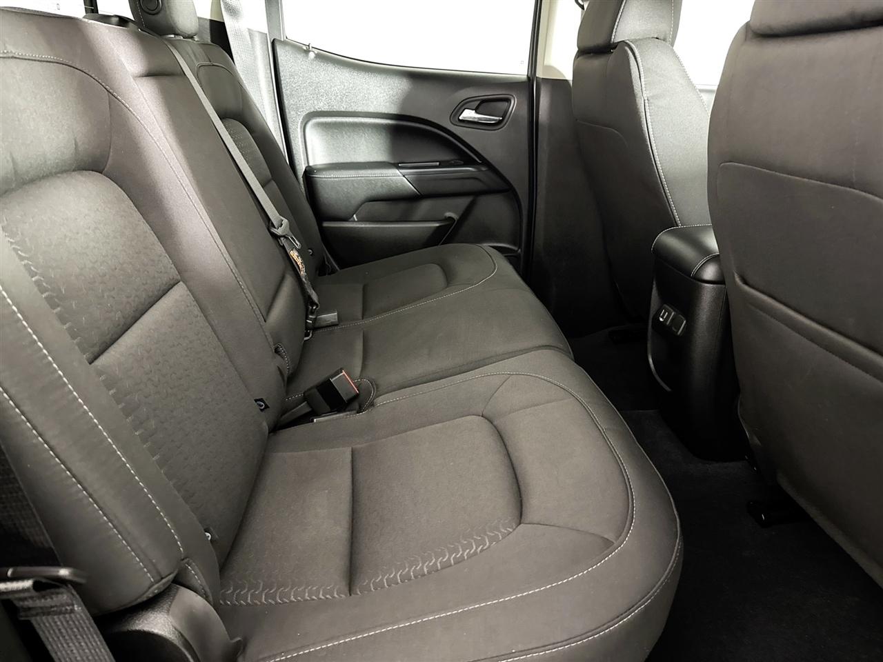 GMC Canyon 4WD Crew Cab 128" SLE 2020