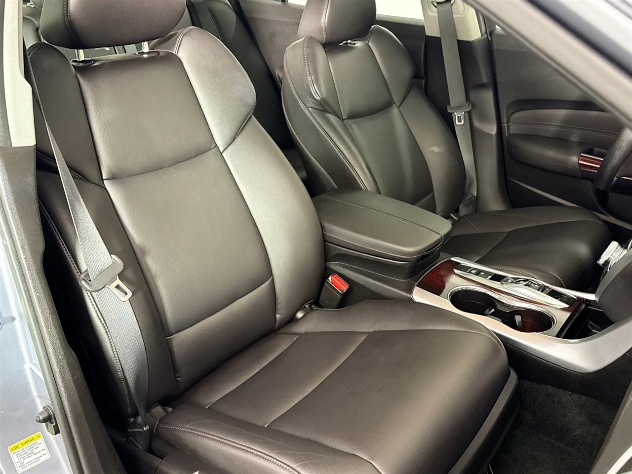 Acura TLX 4dr Sdn FWD V6 2016