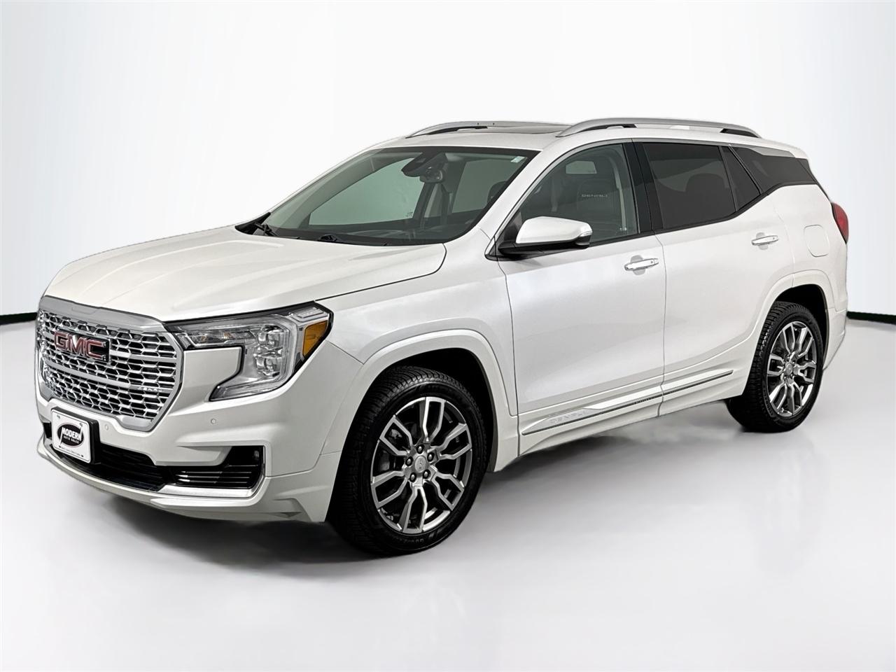 GMC Terrain AWD 4dr Denali 2022