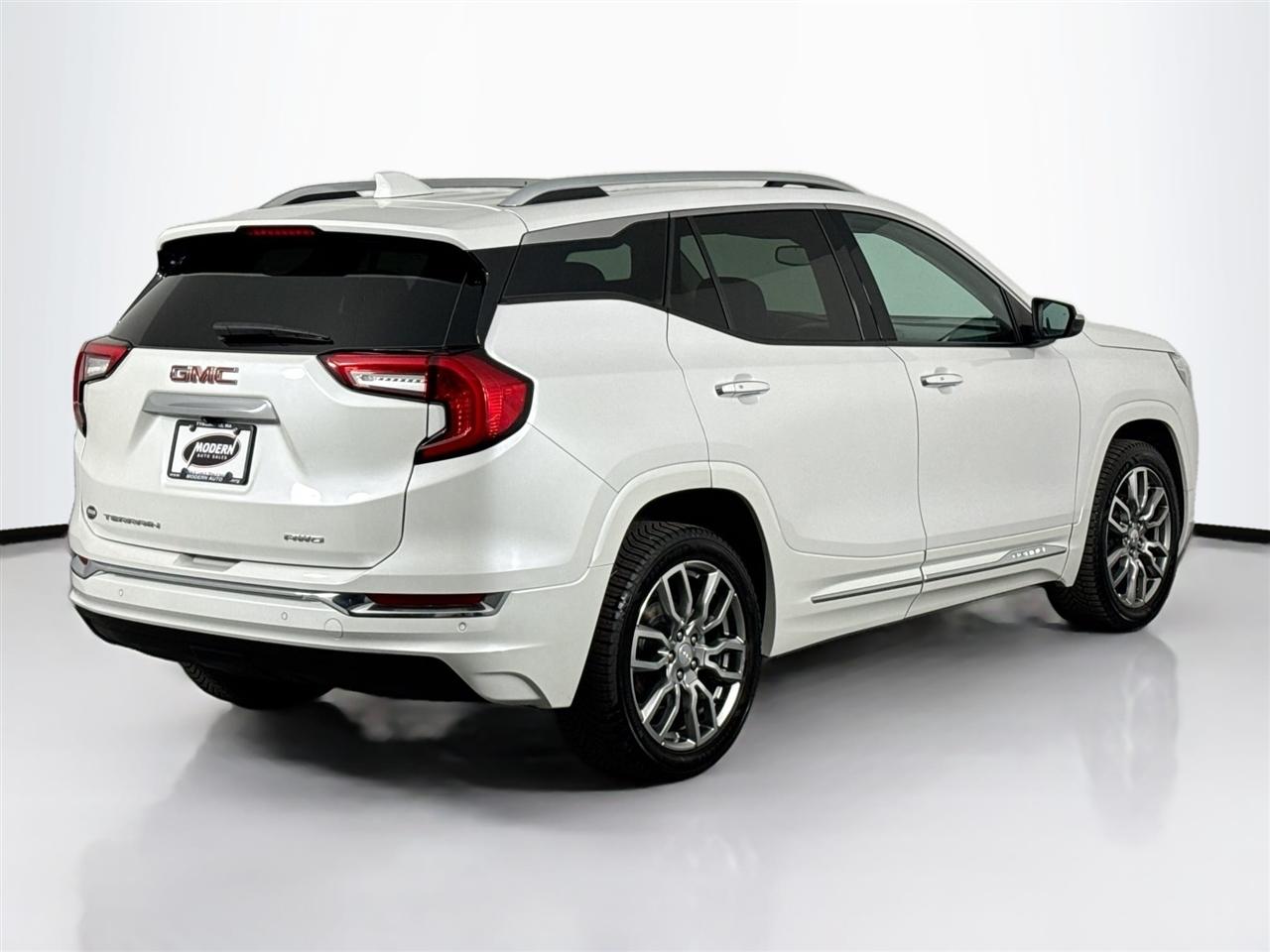 GMC Terrain AWD 4dr Denali 2022