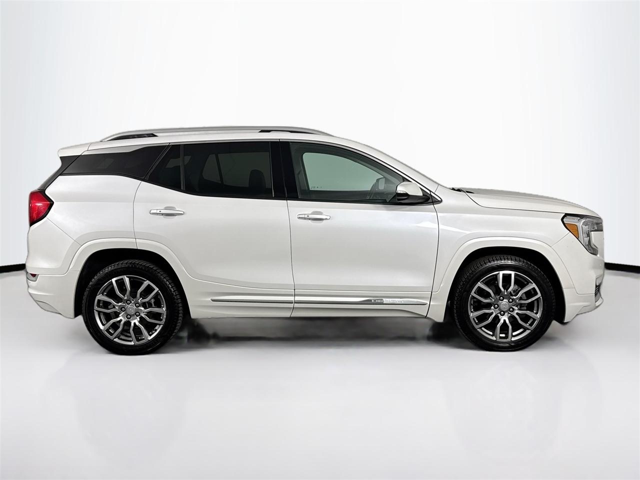 GMC Terrain AWD 4dr Denali 2022