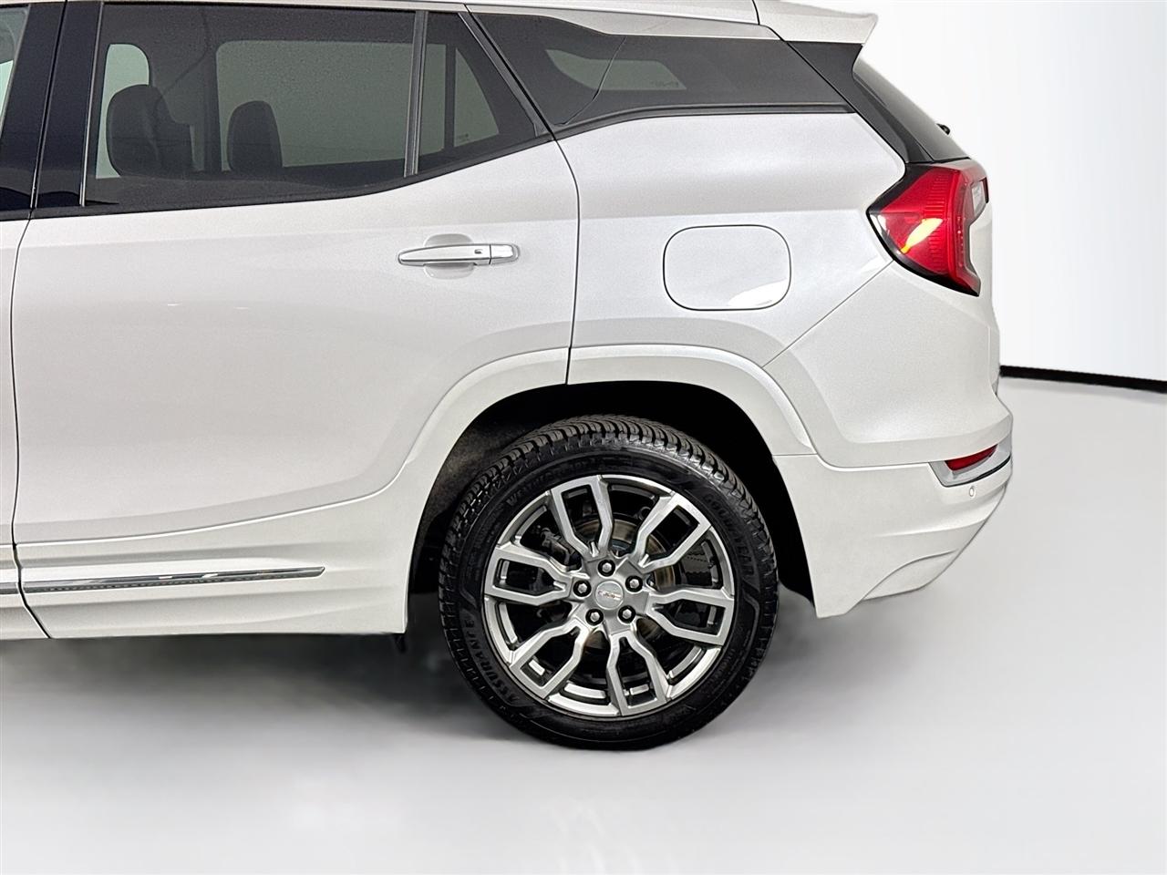 GMC Terrain AWD 4dr Denali 2022