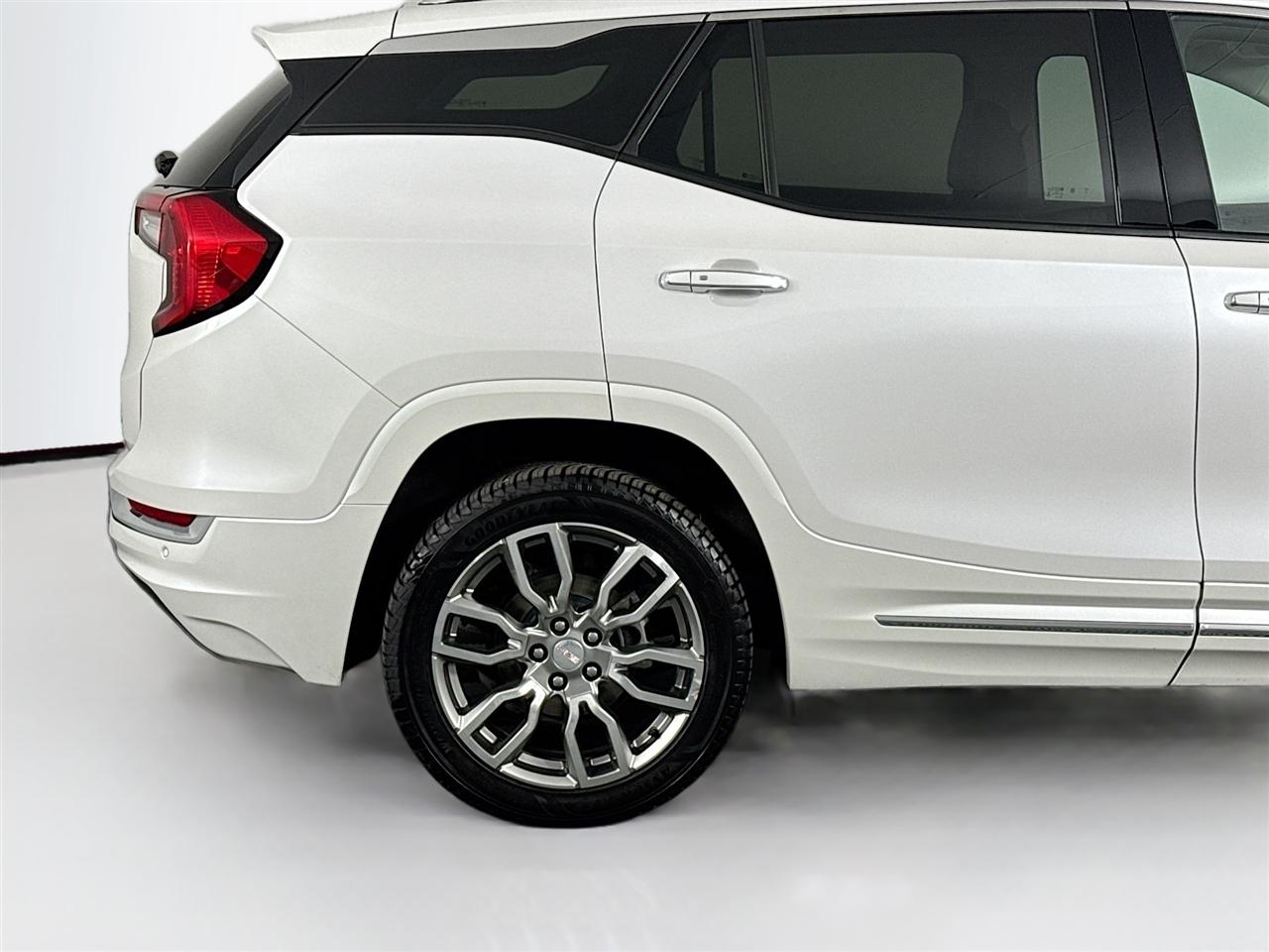 GMC Terrain AWD 4dr Denali 2022