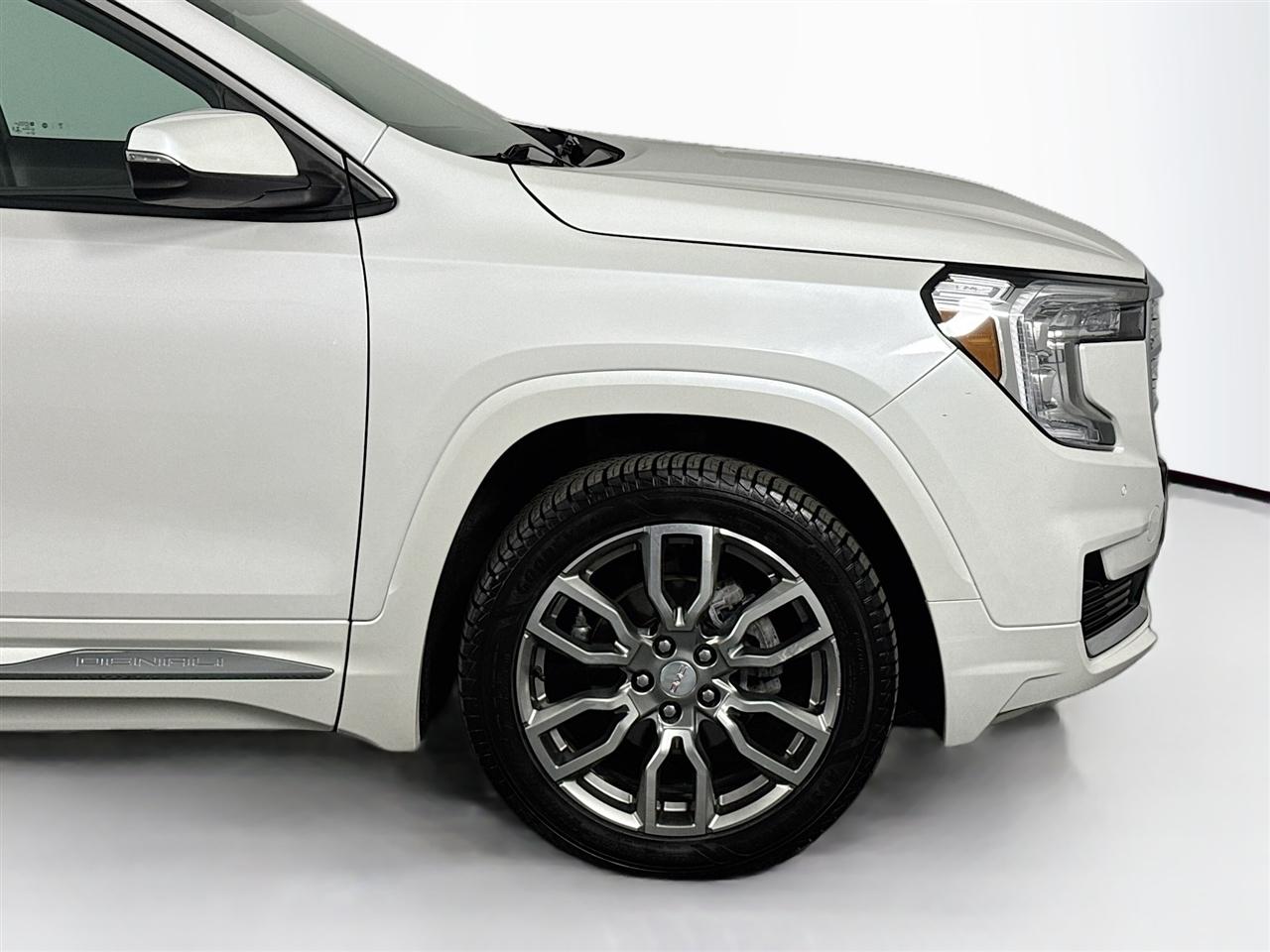 GMC Terrain AWD 4dr Denali 2022