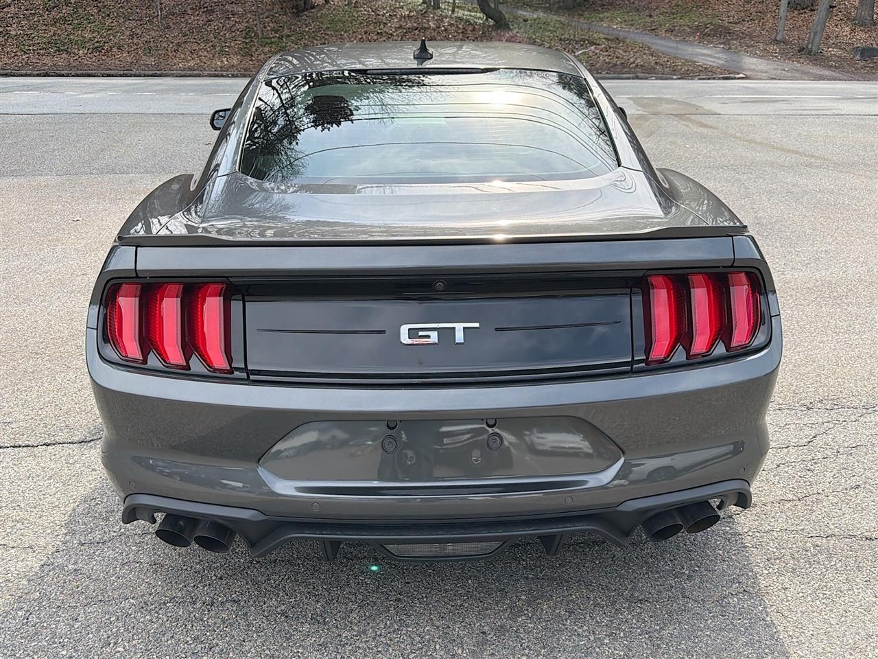 Ford Mustang GT Fastback 2020