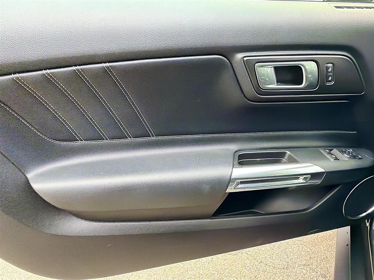 Ford Mustang GT Fastback 2020