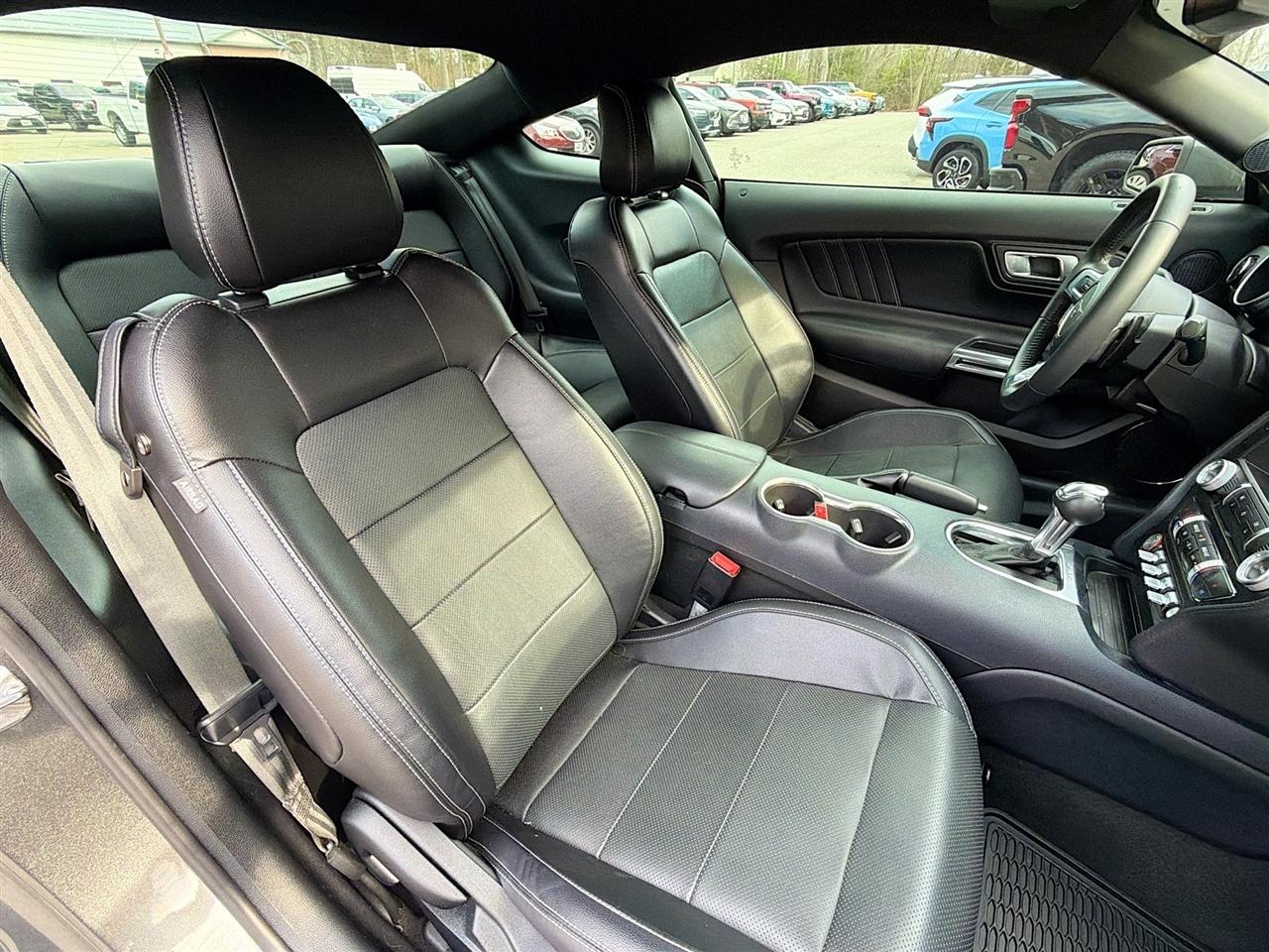 Ford Mustang GT Fastback 2020