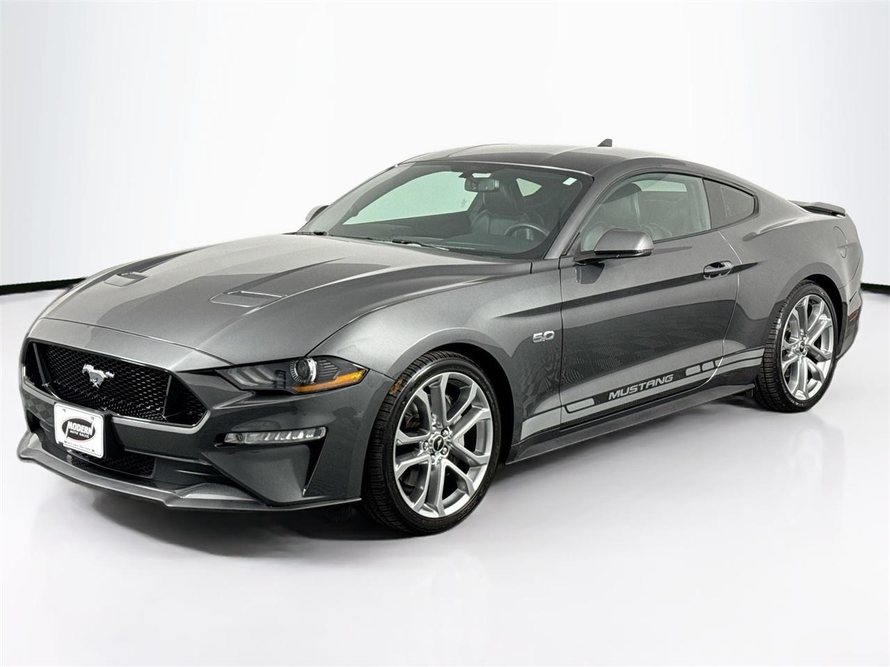 Ford Mustang GT Fastback 2020