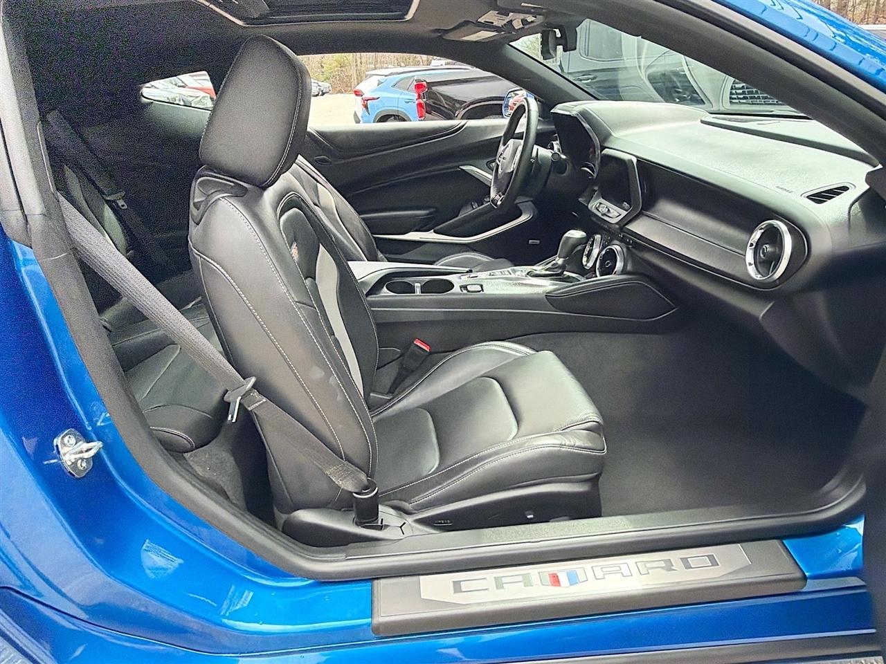 Chevrolet Camaro 2dr Cpe 2SS 2018