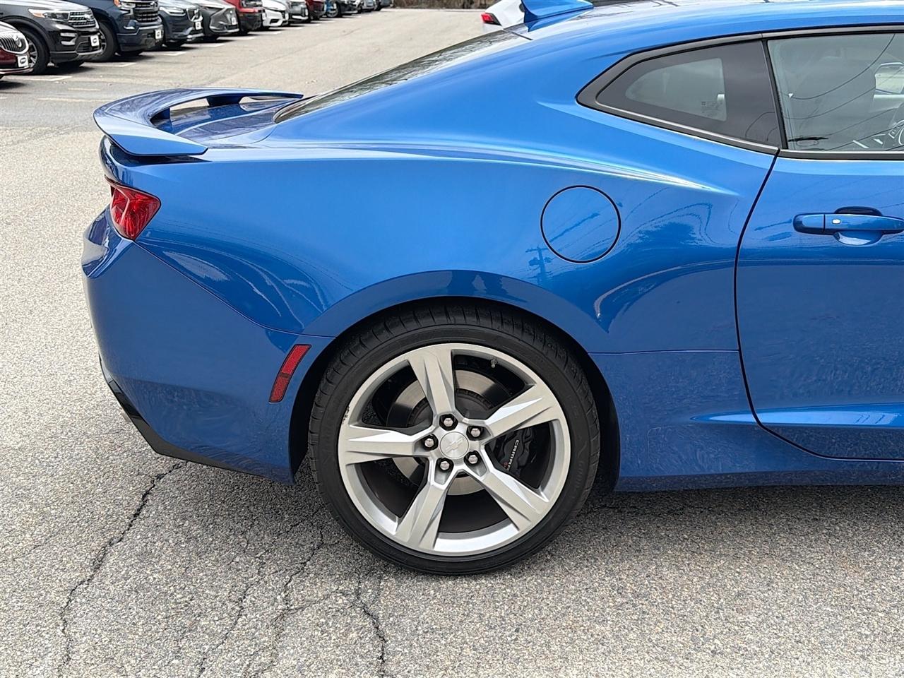 Chevrolet Camaro 2dr Cpe 2SS 2018