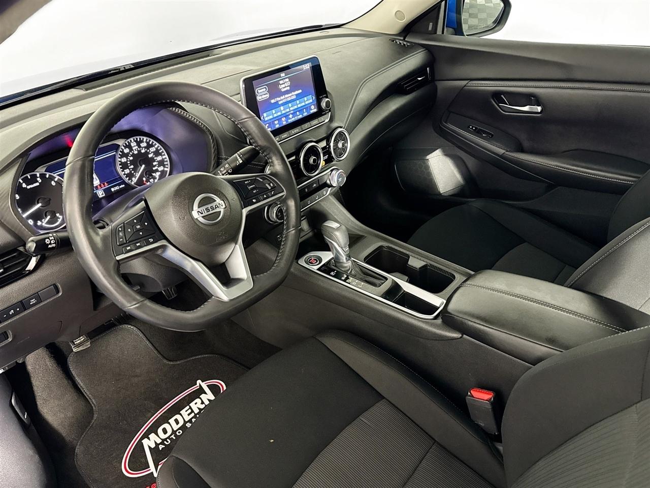 Nissan Sentra SV CVT 2022