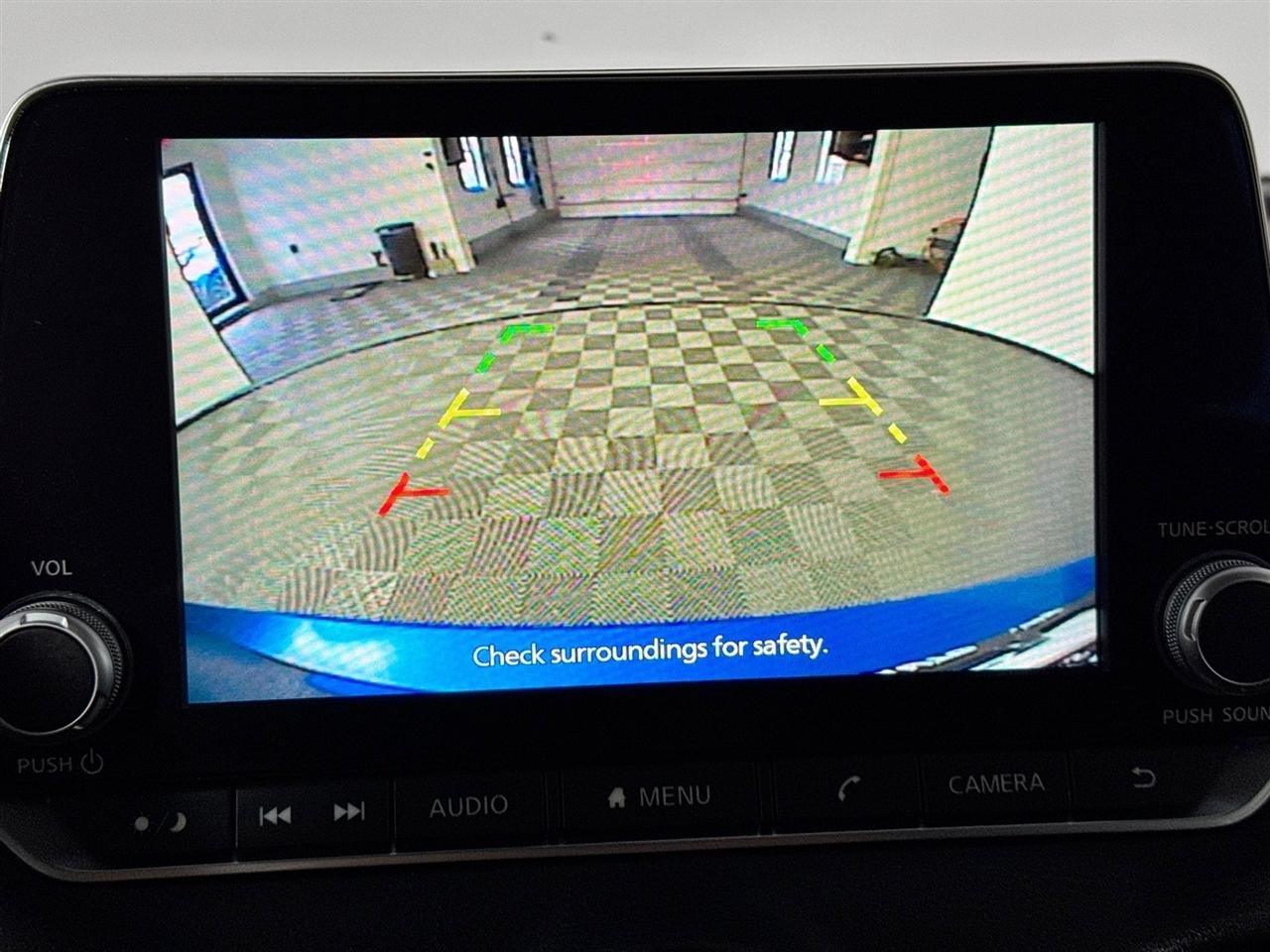 Nissan Sentra SV CVT 2022