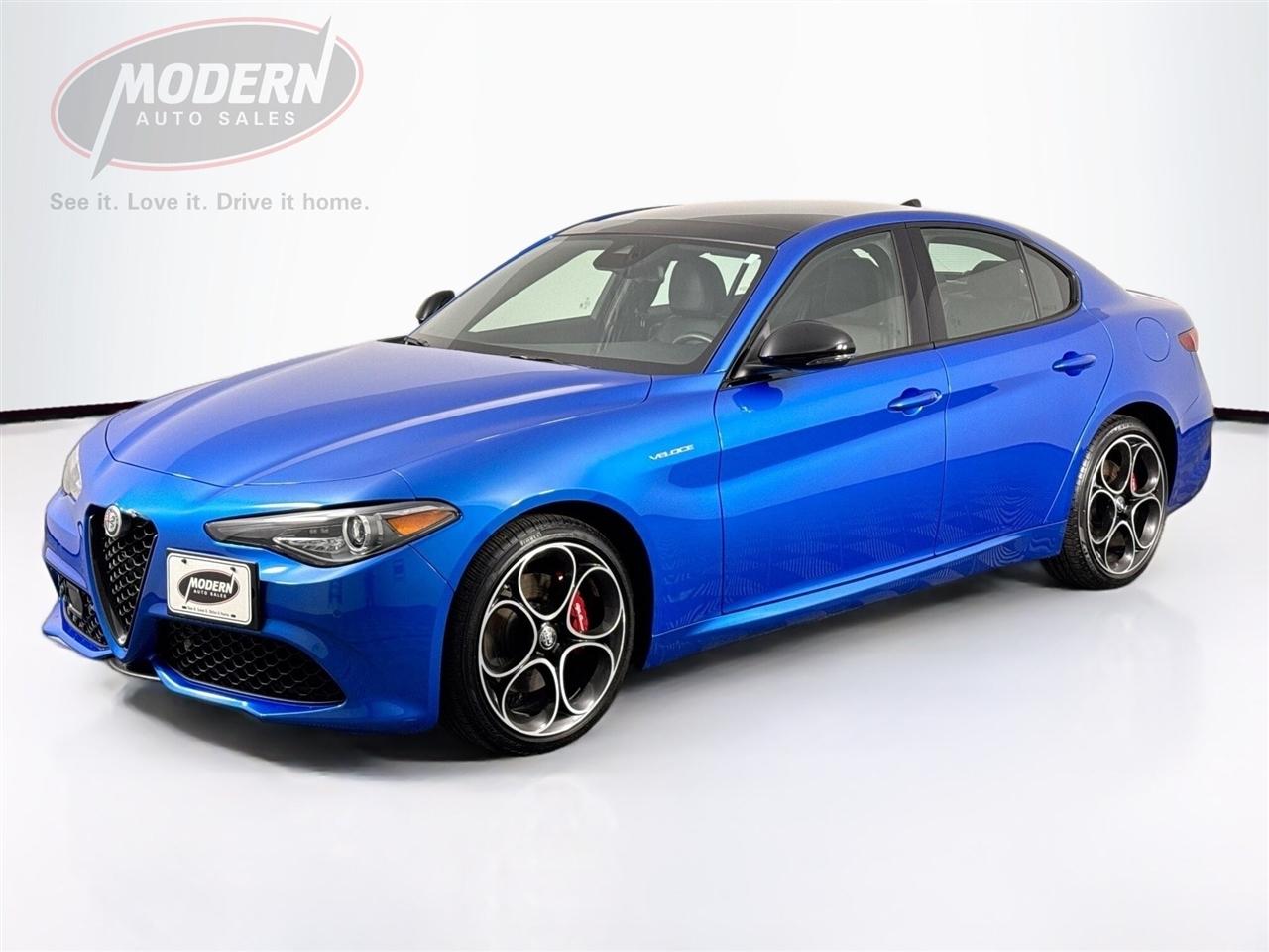 Alfa Romeo Giulia Veloce AWD 2022