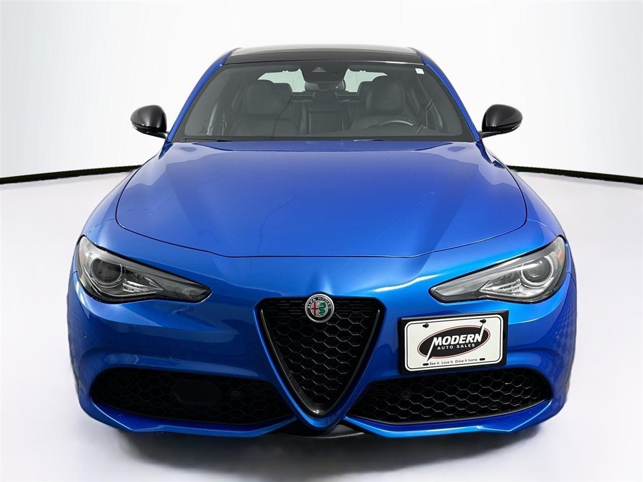 Alfa Romeo Giulia Veloce AWD 2022