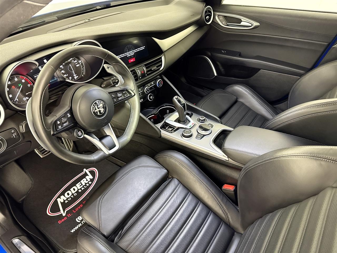 Alfa Romeo Giulia Veloce AWD 2022