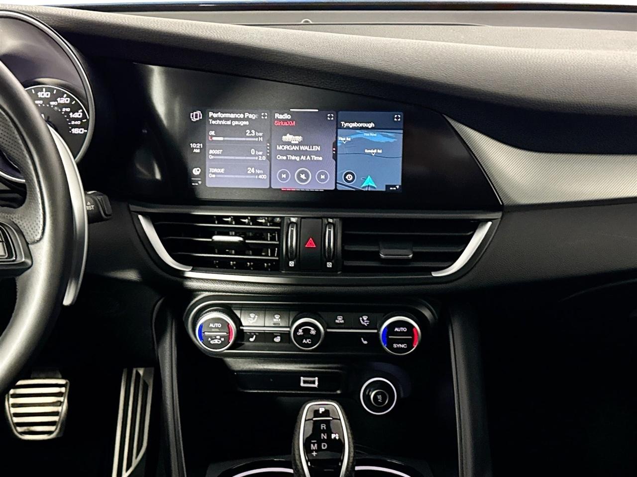 Alfa Romeo Giulia Veloce AWD 2022