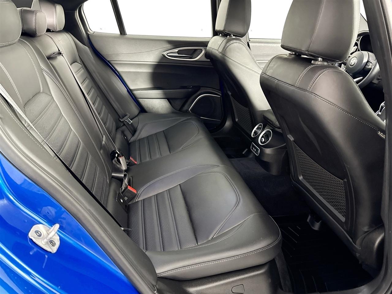 Alfa Romeo Giulia Veloce AWD 2022