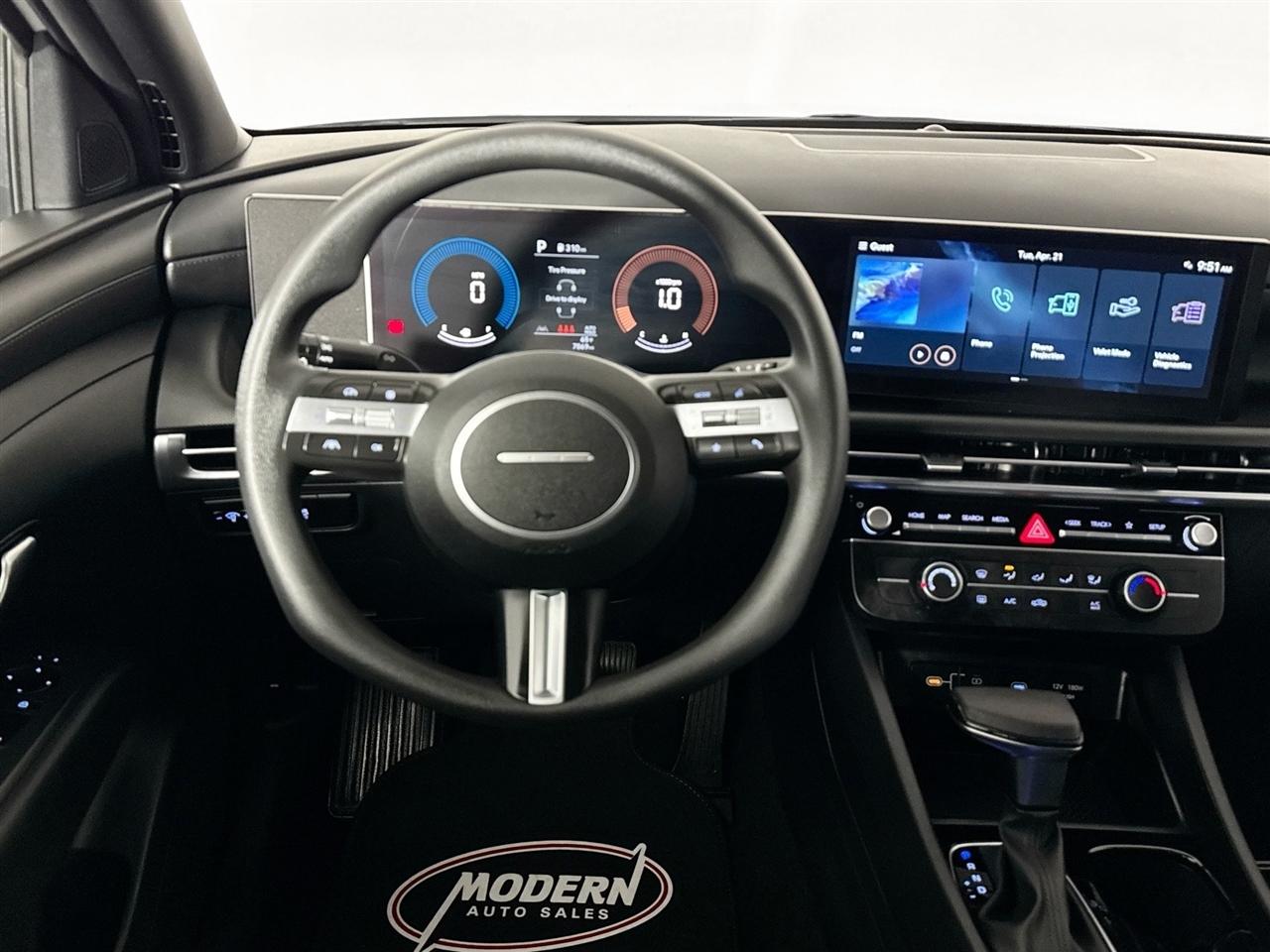 Hyundai Santa Cruz SE AWD 2025