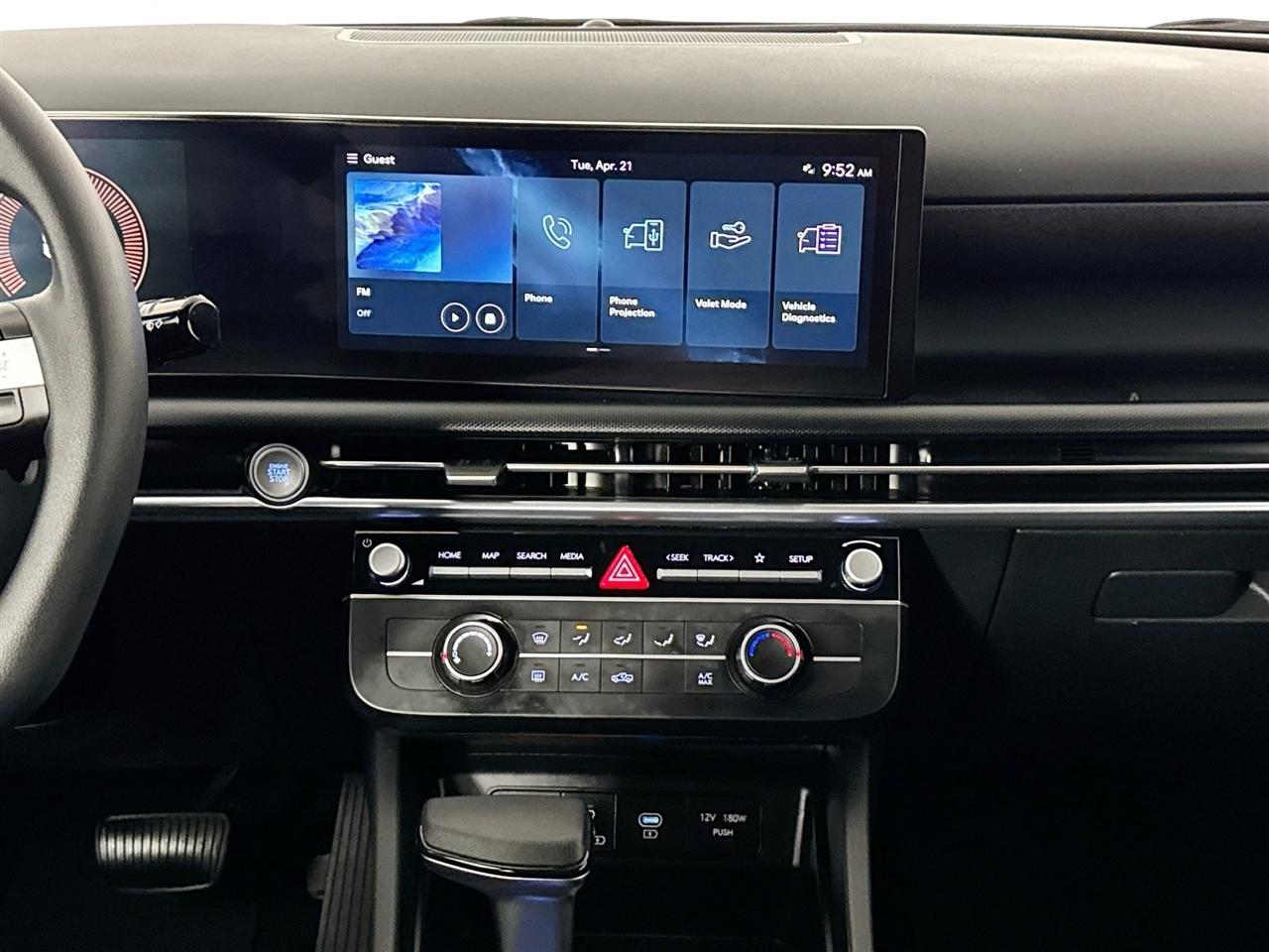 Hyundai Santa Cruz SE AWD 2025