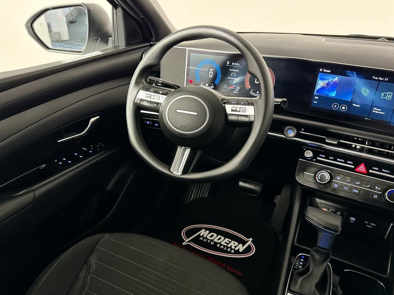 Hyundai Santa Cruz SE AWD 2025